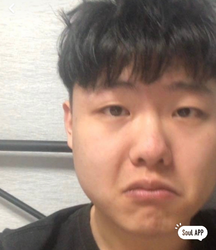 方方正正的第二张照片--遵义相亲服务中心