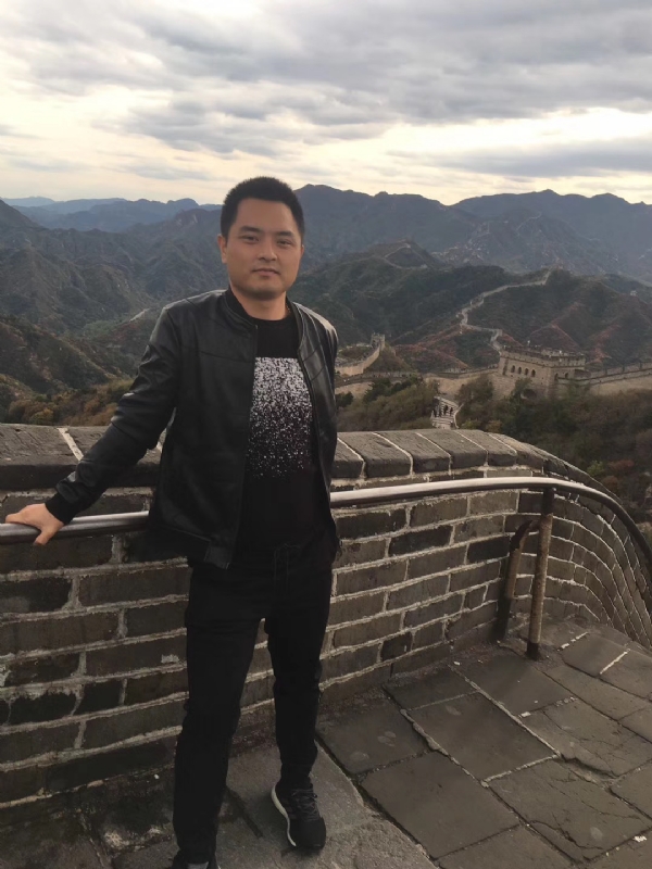 海阔天空的第一张照片--遵义相亲服务中心