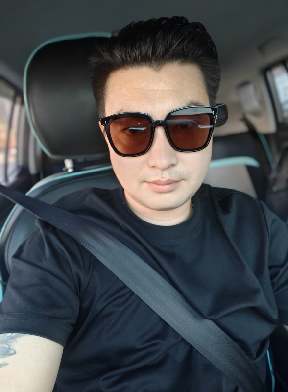 凡哥的第一张照片--遵义相亲服务中心